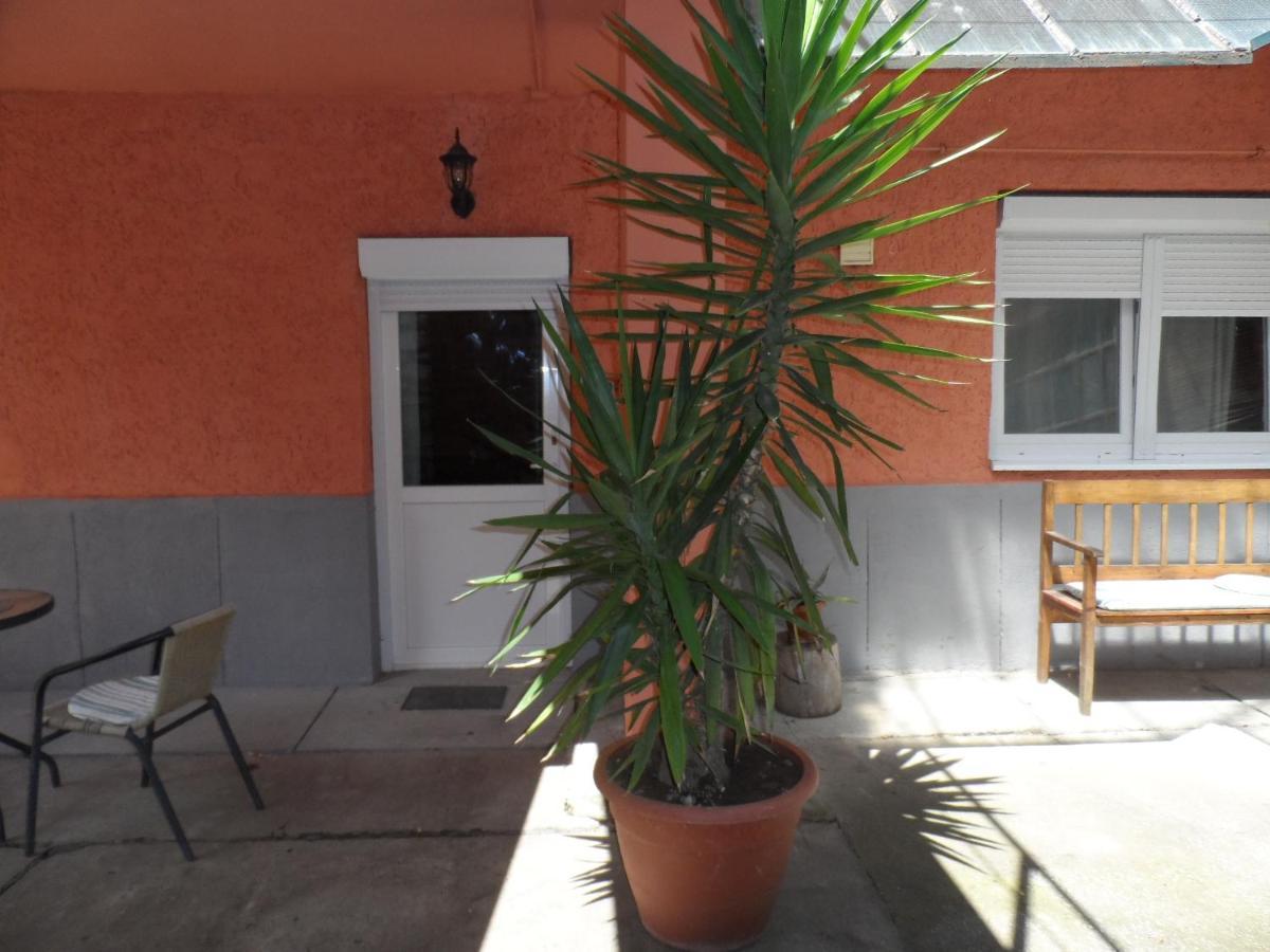 Almagyar Vendeghaz Hotel Eger Exterior photo